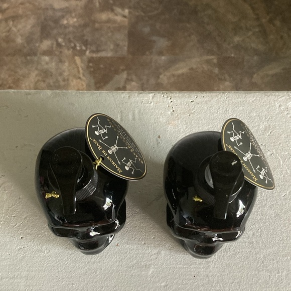 NWT 2 Black Skull 💀 Shaped -Blackberry Sage Scented Maison De Base Hand Soaps - Picture 14 of 16